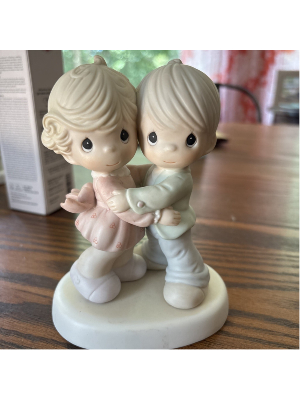 Precious Moments Hug One Another (521299)**no box